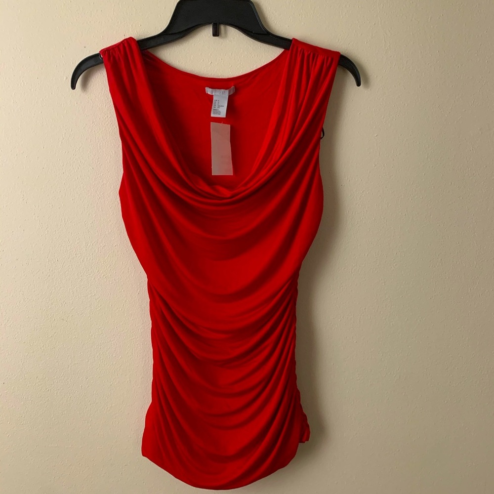 H&M red top short sleeve 🧡